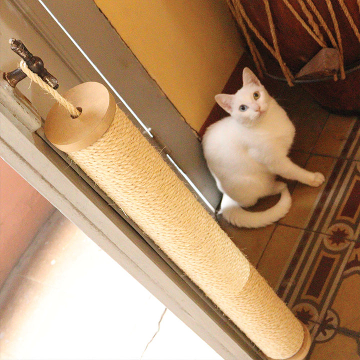 Rascador colgante para gatos